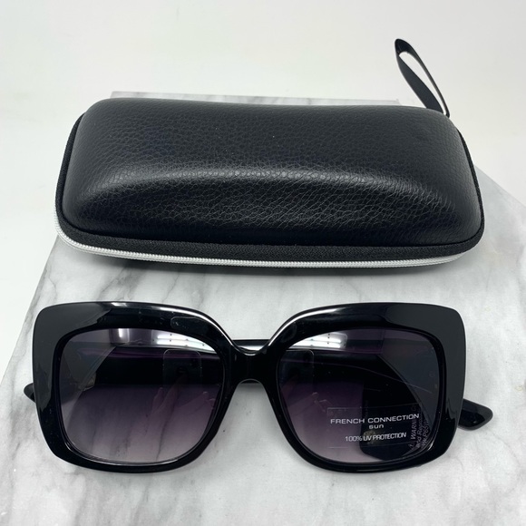 French Connection Accessories - NWT French Connection Premium Oversized Chunky Rectangle Black Frame Sunglasses
